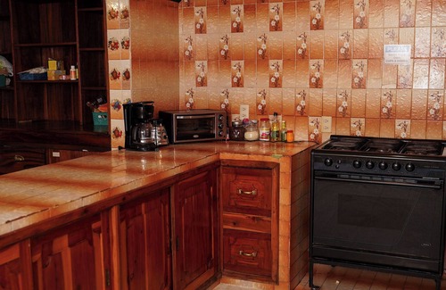 De Mexicanos House | John Cruz House