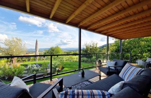 Wurflach Apartment | Experience Johannesbachklamm Chalet: Family-Friendly Retreat