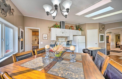 John Day House | John Day Lakehouse: Perfect Outdoor Escape with Spa & Views