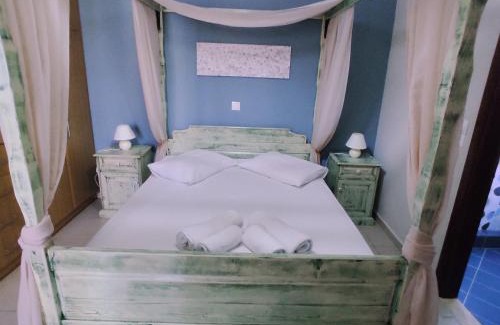 Lygia House | John&Effie's Studio: Pet-Friendly Retreat with Top Ratings
