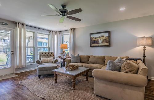 Saint Helena Island Villa | Beachfront John Fripp Villa with Pool and Ocean Views