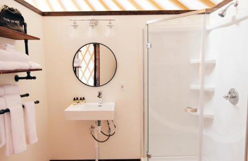 Johnson City Other | Johnny Yurts - The Rodeo