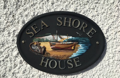 Johnshaven House | Relax at JOHNSHAVEN Beachfront Holiday Home - Rated 10/10