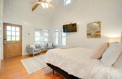 Johnson City Apartment | Johnson City Studio with Fire Pit on 25 Acres!