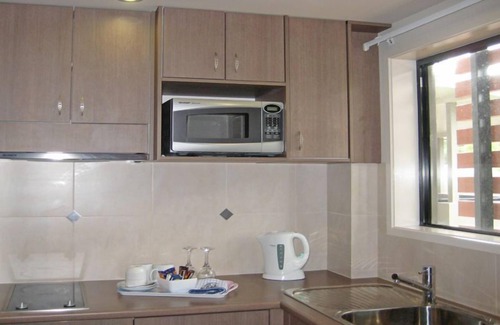 Hillcrest Hotel | Enjoy Family-Friendly Comfort at Johnson Road Motel