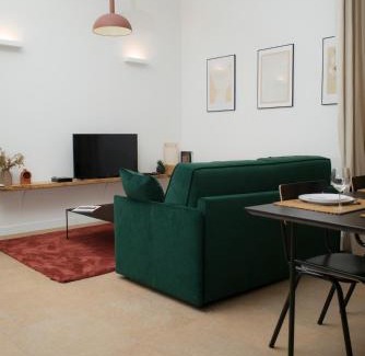 Saint-Thomas-d'Aquin Apartment | Discover Joie Paris St Germain-des-Prés - Family-Friendly Stay