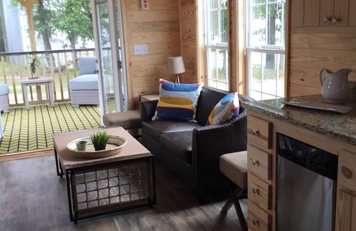 Coosa County Cabin | Experience Tiny Home Living at Lake Martin - Guest Rated 9.8