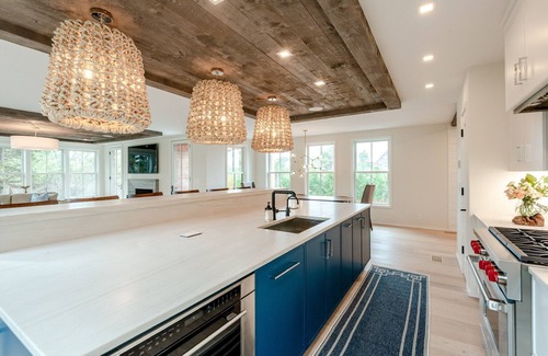 Nantucket House | New Mid-Island Retreat: Pool, Ocean Views & Spa Awaits