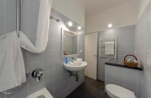 Vernazza House | Family-Friendly JOIVY House with Patio in Vernazza