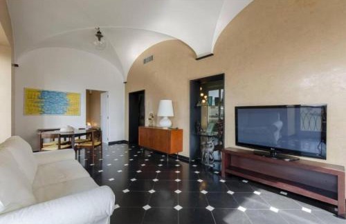 Genoa Historical Centre Apartment | Central JOIVY Flat for 6, Steps from Genoa Cathedral