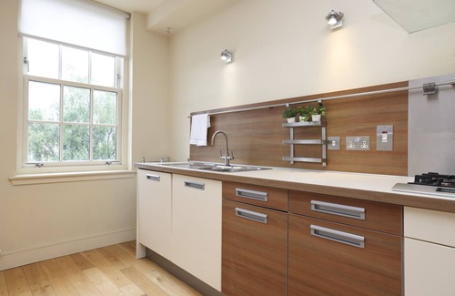 Leith Apartment | Altido Executive 2-Bed Apartment with Inviting Roof Terraces