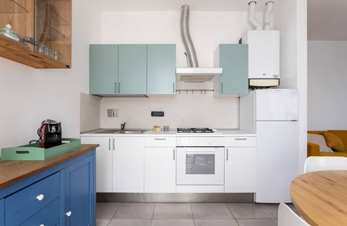 Corniglia Apartment | Cozy Flat with Private Parking in 5 Terre, Ideal for Families