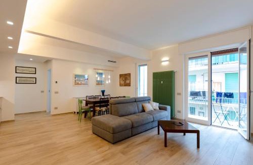 Sestri Levante Apartment | Tranquil JOIVY Apt for 6 with Terrace, Steps from Beach