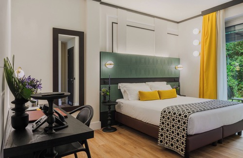 Florence Hotel | Relax at Together Florence Inn: Pool, Spa & Family-Friendly