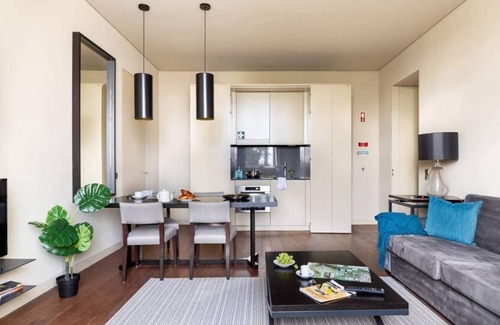 Sao Paulo Apartment | Stylish JOIVY Urban 2BR Apt with Park View in Cais do Sodré