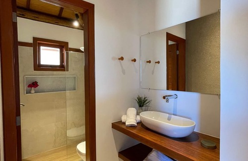 Barreira do Boqueirao Hotel | Ocean View Retreat at Joju Bangalôs & Bistrô