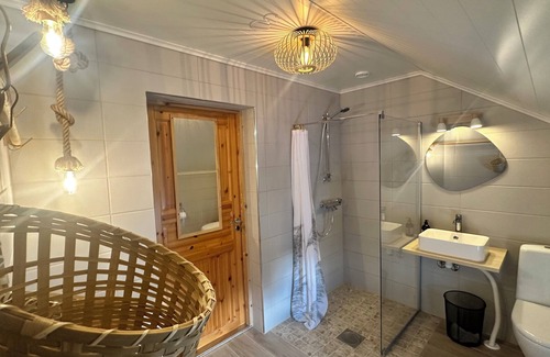 Koengaes Hotel | Jokimaja Boutique Hotel