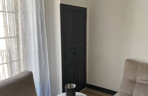 Buxy Apartment | Unforgettable Stay in Buxy: Pet-Friendly Village Retreat
