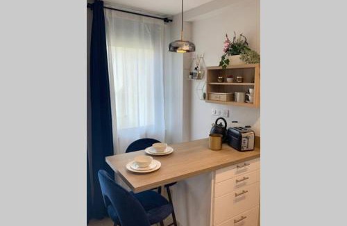 Arnaud Bernard Apartment | Stylish High-End Apartment in City Center - Rated 8.8