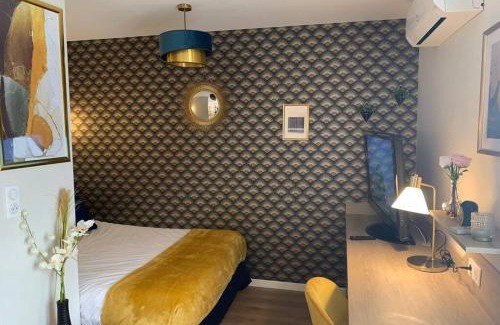 Arnaud Bernard Apartment | Stylish High-End Apartment in City Center - Rated 8.8