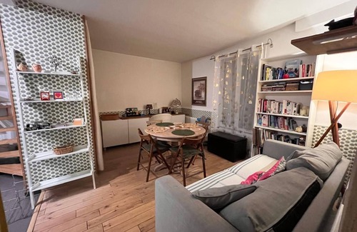 Quartier des peupliers Apartment | Cozy Duplex Retreat in the Heart of Paris 13
