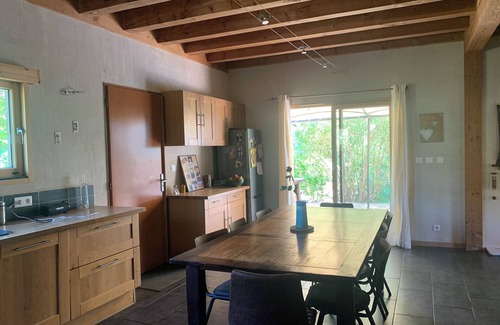 Saint-Cesaire-de-Gauzignan House | Cozy Wooden House with Pool - Perfect for Families and Pets