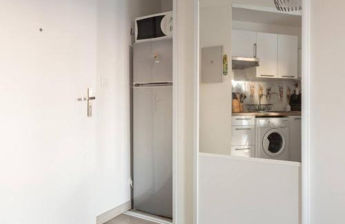 Castanet-Tolosan Apartment | Discover a Cozy Loft with Pool, Tennis & Pet-Friendly Stays