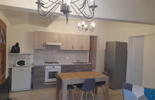 Flassans-sur-Issole House | Idyllic Cabanon Near Hiking Trails - Perfect for Families