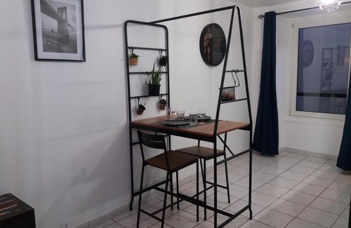 Saint-Marcellin Apartment | Cozy Studio in the Heart of St Marcellin - Family Friendly