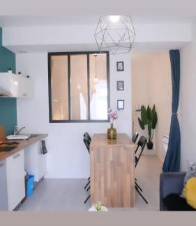 Saint-Marc Apartment | Cozy Studio in the Heart of Brest - Guest Rated 8/10