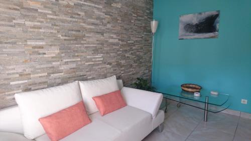 Calenzana Apartment | Delightful Villa Joli: Family-Friendly with Hot Tub