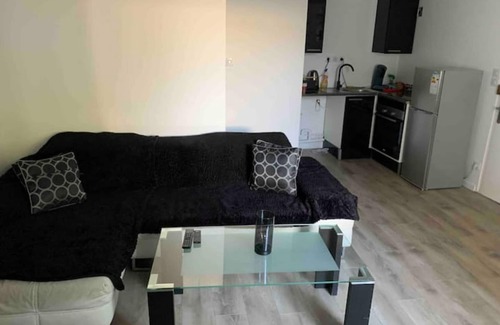 Haussonville-Blandan-Mon Desert-Saurupt Apartment | Ideal Jolie 2 Pièces for Family-Friendly Getaways