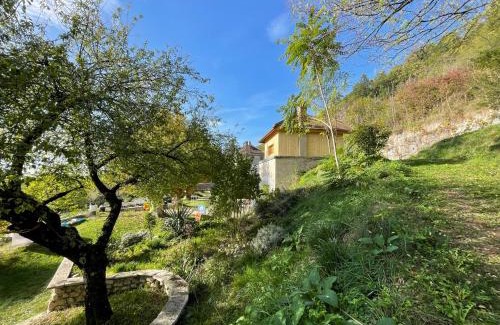 Tullins Apartment | Tranquil Retreat with Hot Tub for Nature Lovers