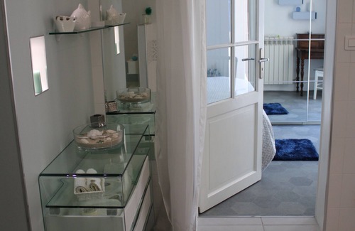 Lectoure Resort | Tranquil Jolie Chambre D'hôte with Pool & Spa Amenities