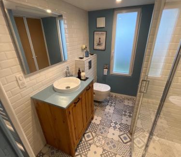 Plouvara House | Delightful Room in a Breton Longère - Pool & Pet Friendly