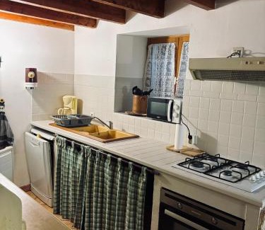 Boutx Ski Chalet | Cozy Gîte in the Pyrénées: Family-Friendly Retreat