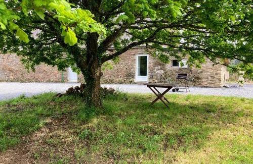Peaule House | Enchanting Breton Manor with Fireplace & Pet-Friendly Stay
