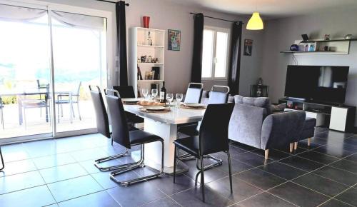 Carves House | Inviting Le Petit Coin de Bonheur with Scenic Views