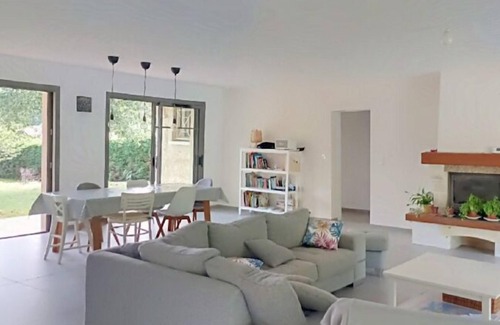 Sanguinet House | Beautiful Home with Large Pool - Guest Rated 10/10