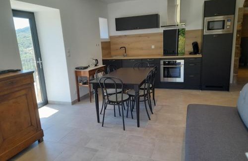 Lentilleres House | Inviting Home with Ocean View and Pool for Families