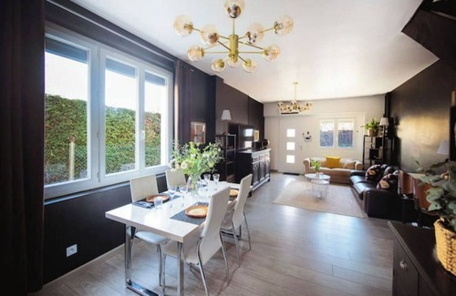 Chateaudun-Bannier House | Cozy Jolie Maison in Orléans with Parking & Air Conditioning
