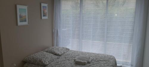 Capucins - Victoire House | Charming Suite with Garden, Steps from City Center