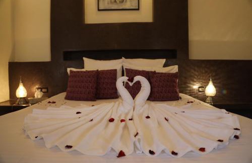 Ounagha Bed & Breakfast | Elegant Guest Rooms at Riad Dharma with Ocean Views