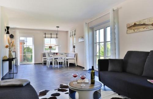 Gross Schwansee Apartment | Experience Jolle Ferienhaus: 4-Star Family & Pet Friendly