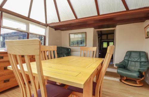 Fivelanes House | Exceptional Jolls Ground Barn: Pet-Friendly & Pool Access