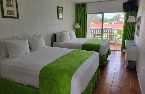 Jolly Harbour Resort | Relax at Jolly Beach Antigua - All-Inclusive Resort Getaway