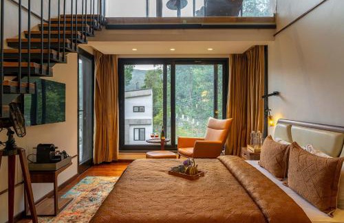 Ramgarh Villa | Discover Jolly Chalet: 4-Star Getaway with Pool & Hot Tub