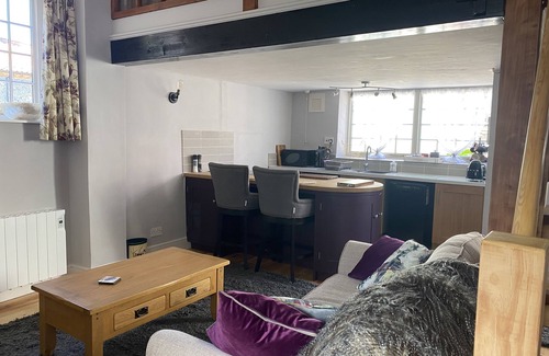 Holt Cottage | Perfect Bolthole: Jollyboat Cottage Blakeney by the Quay
