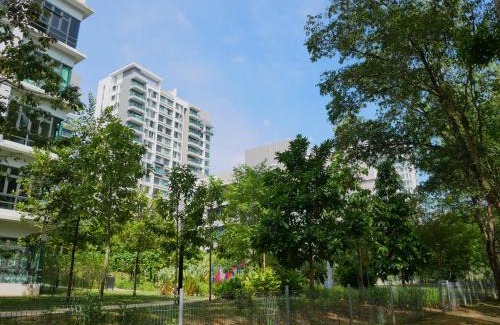 Putrajaya Apartment | Exceptional Jome Putrajaya Presint 8 Homestay with Pool