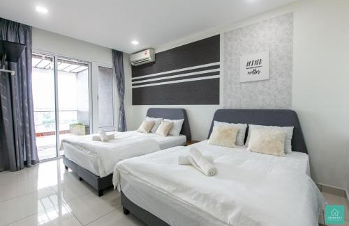 Taman Jubilee Apartment | Elegantly Designed Octagon Duplex Penthouse in Ipoh Town